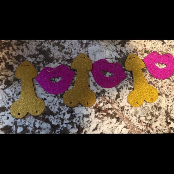 Bachelorette Decorations & Penis Moulds - Picture 6 of 7